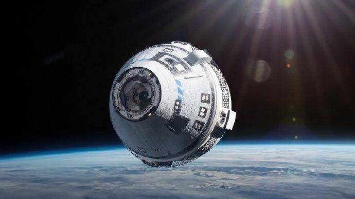 美国波音“星际客机”飞船不载人返回地球