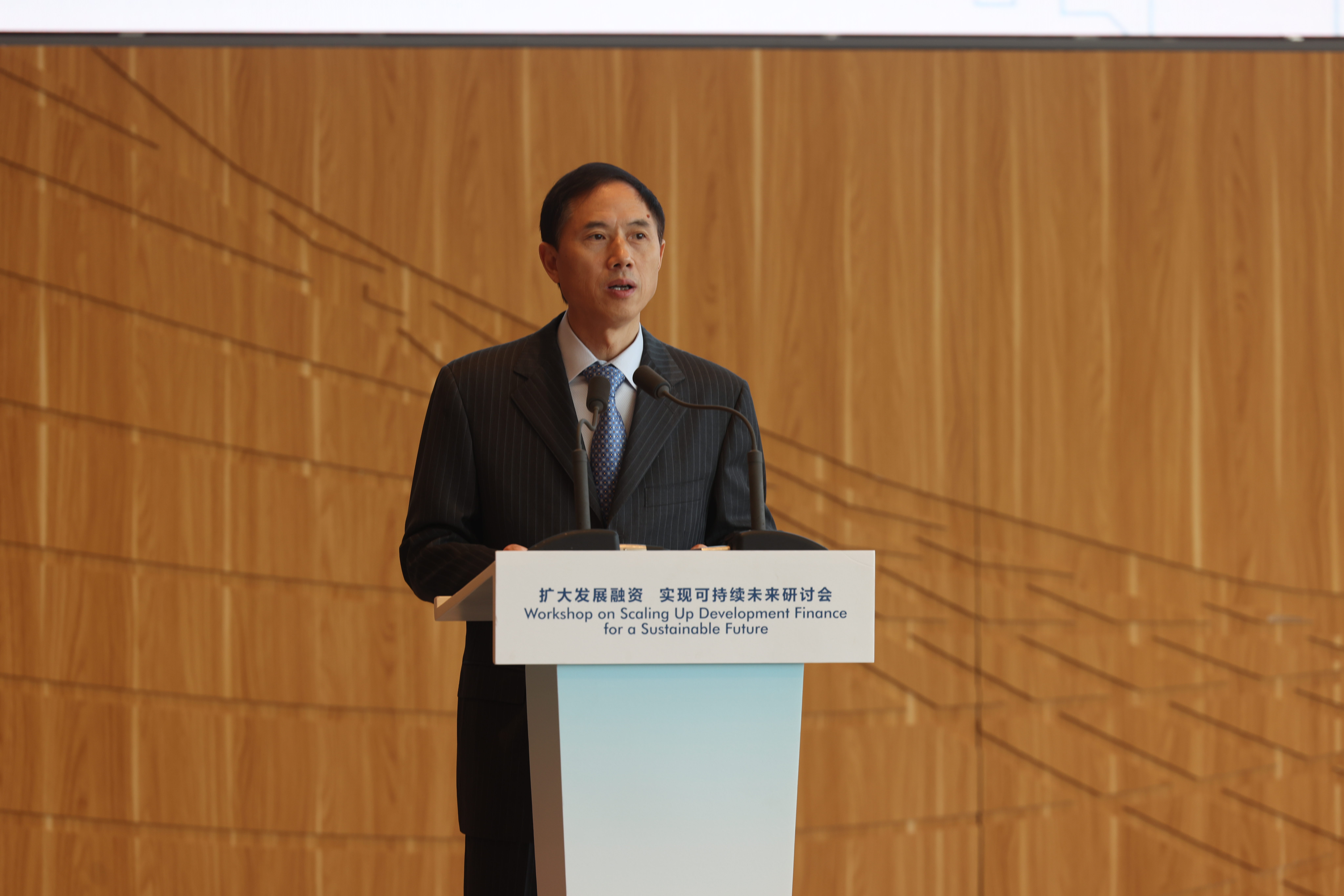 阿塞拜疆财政部预计2026年阿经济增长率为3.2%