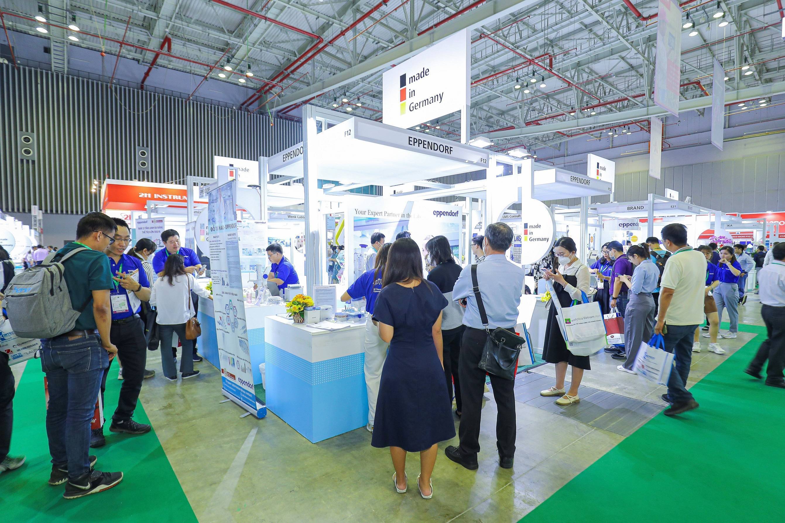 越南参加2025年东南亚半导体展览会
