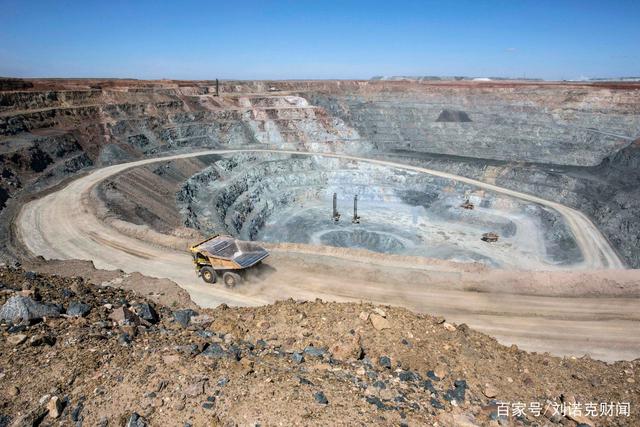 蒙古国证券市场交易量同比下降63%