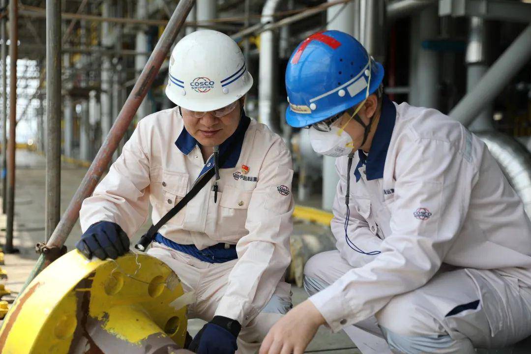 大连重工获得发明专利授权：“一种抓斗卸船机精确定位系统”