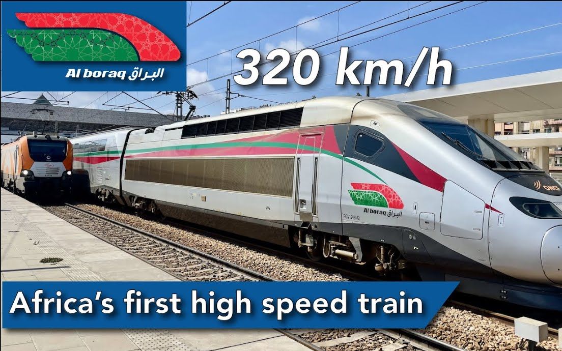 波哥大地铁一号线第二列列车抵达卡塔赫纳