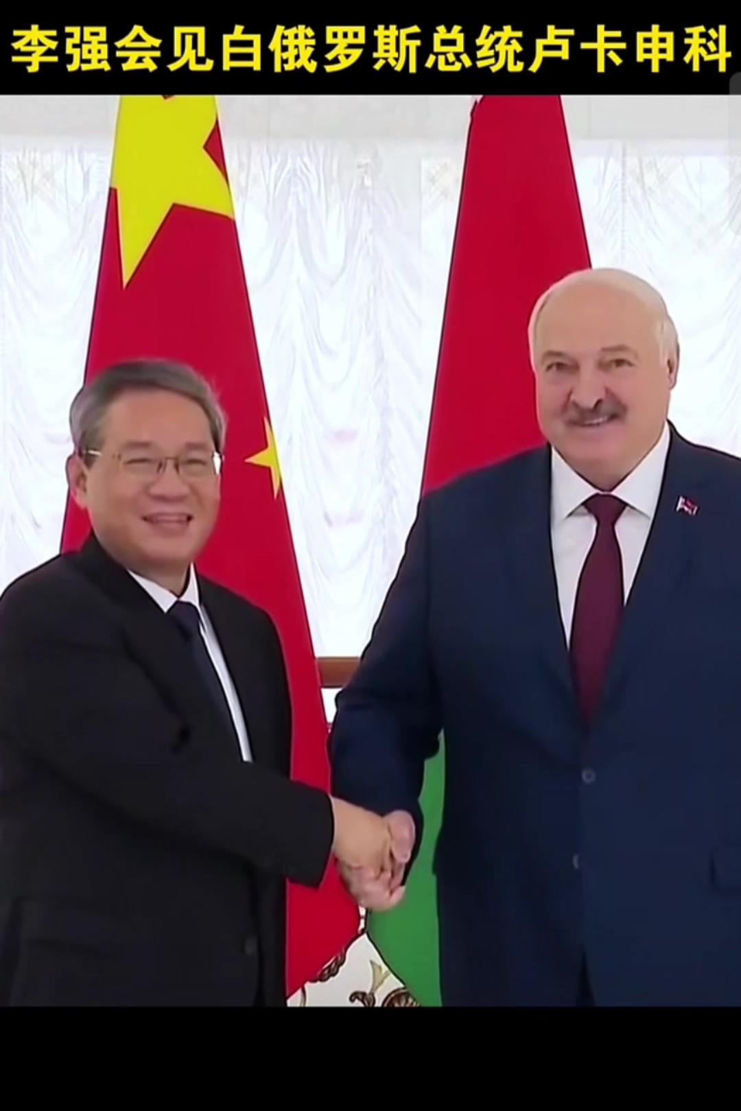 科特迪瓦2025年总统大选：瓦塔拉宣布将建设一条从亚穆苏克罗经布瓦弗莱到达洛亚的高速公路