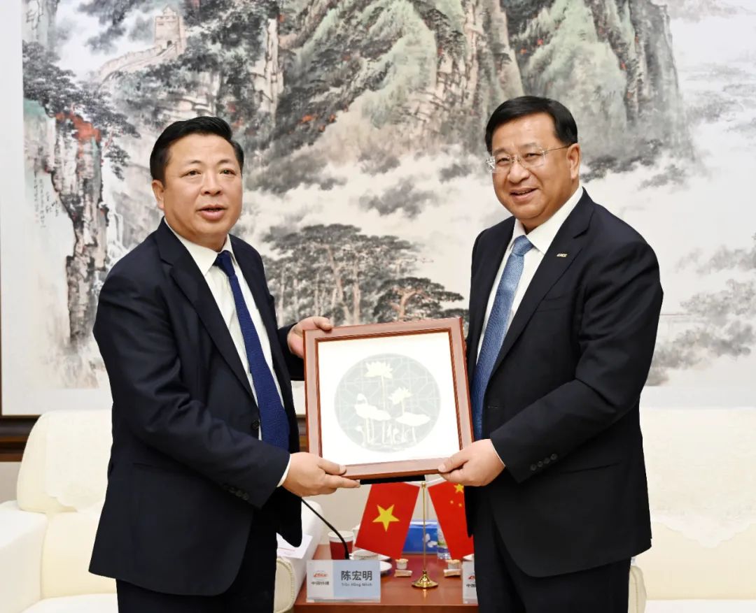 越南政府副总理阮志勇担任国家半导体产业发展指导委员会主任