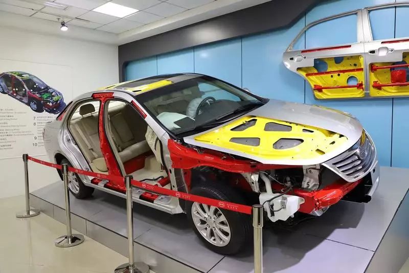 比亚迪获得发明专利授权：“稀土永磁体及其制备方法和电机”