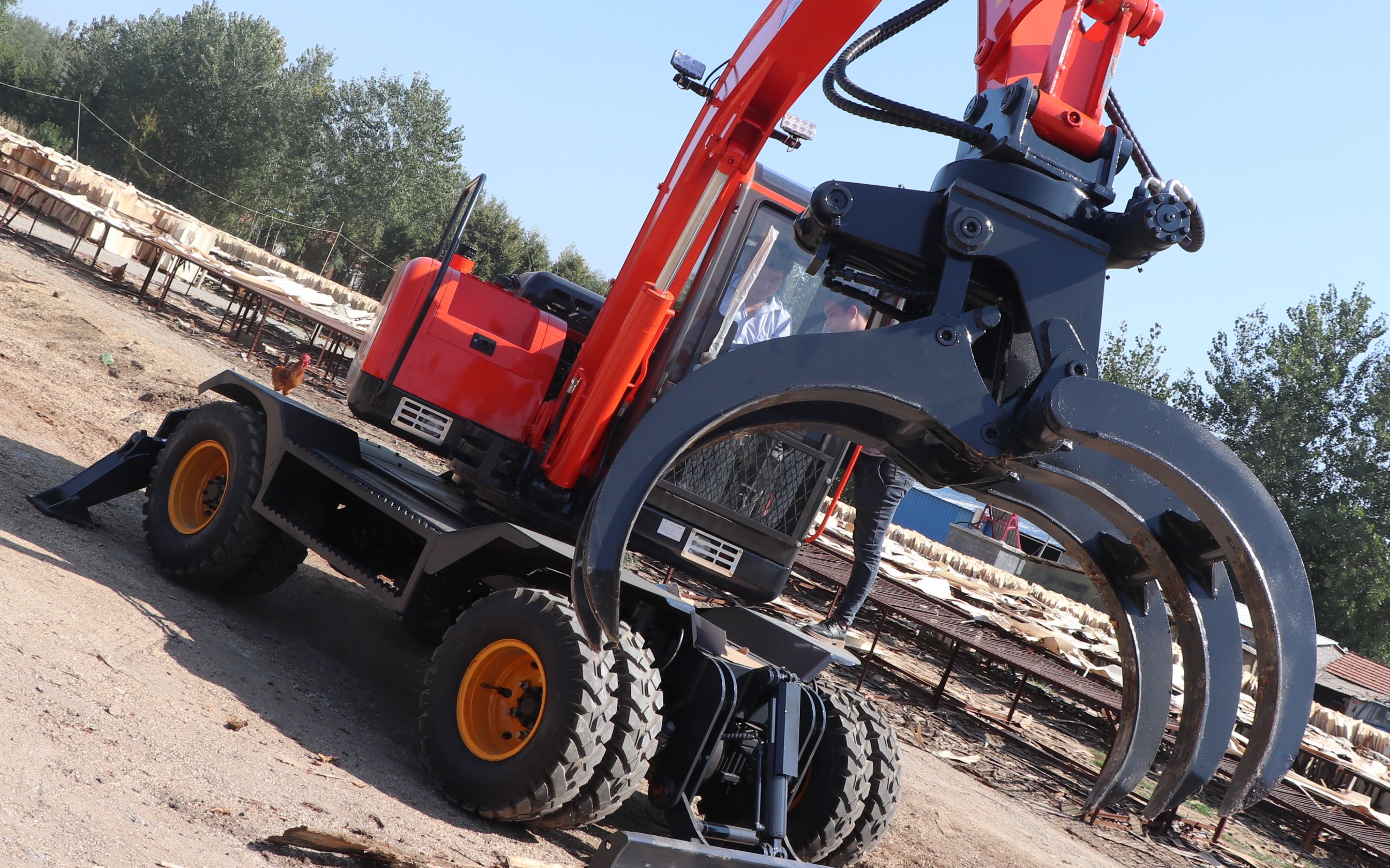 铁建重工获得发明专利授权：“中隔墙抓取装置”