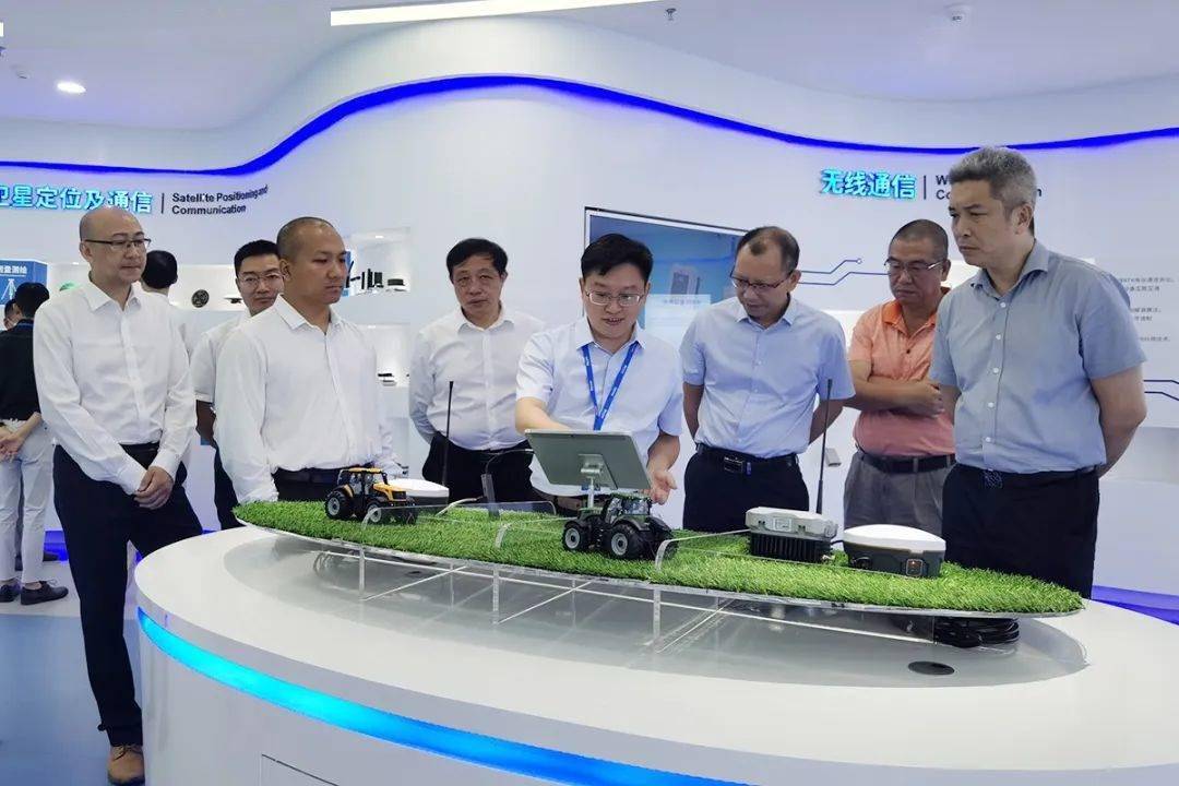 福耀玻璃获得发明专利授权:“玻璃天线和车辆”