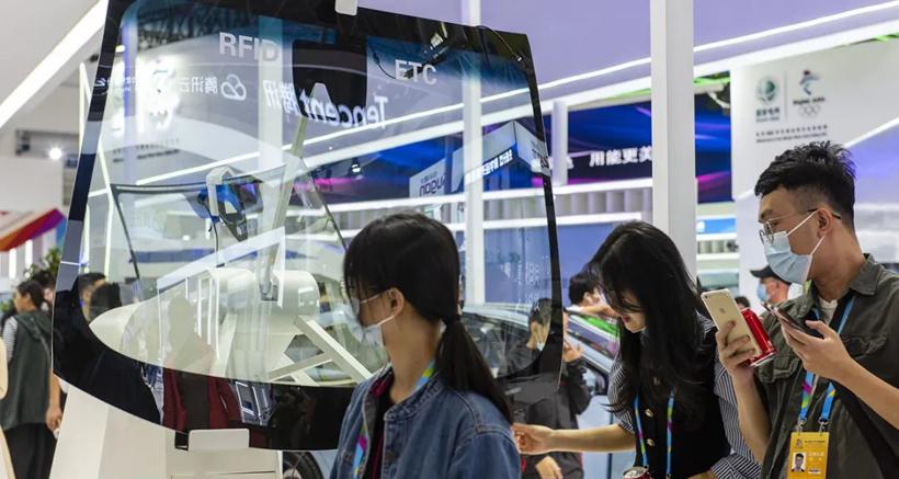 福耀玻璃获得发明专利授权：“车窗玻璃、抬头显示系统及车辆”