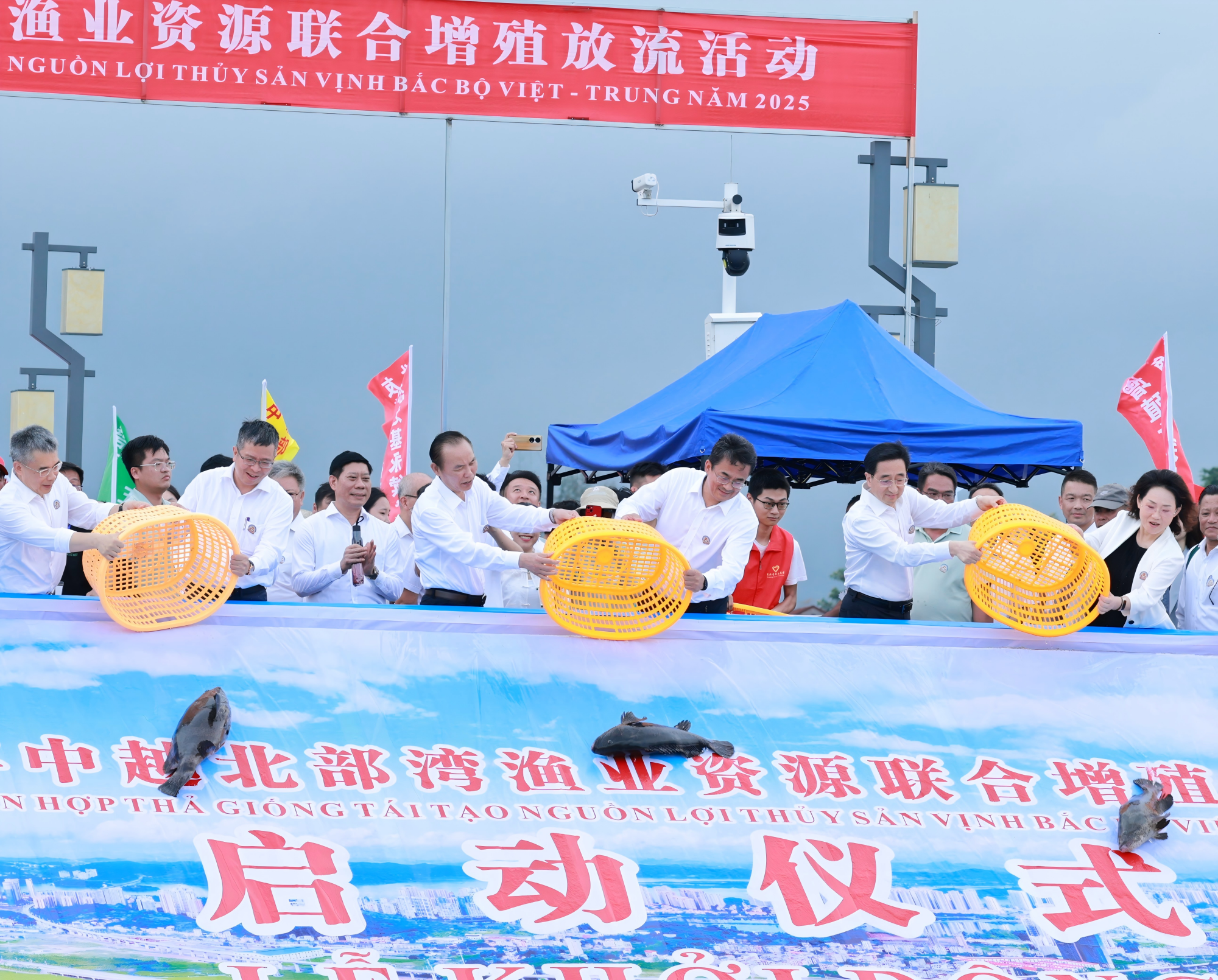 越南努力完成2025年经济社会发展目标