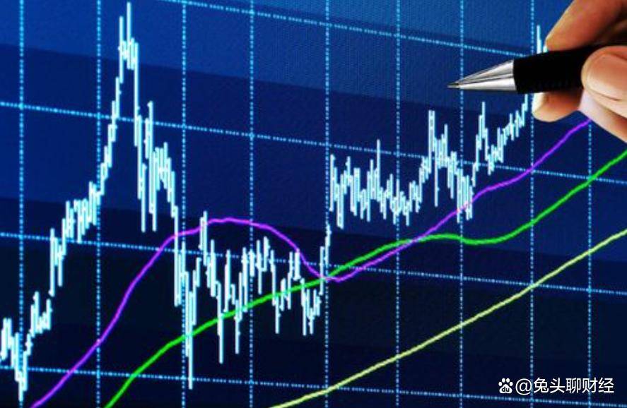 石英股份续聘房婷婷为董秘：已担任公司董秘半年多 前三季度公司净利减少57%