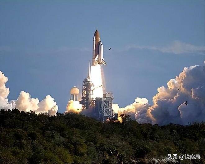 多年违规延续，中民投又被罚了，从“民企航母”到罚单常客，激进扩张埋下十年隐患