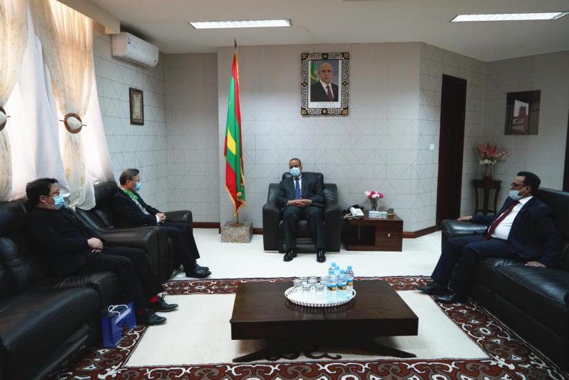 毛里塔尼亚总统启动覆盖边境地区的电子通信服务项目