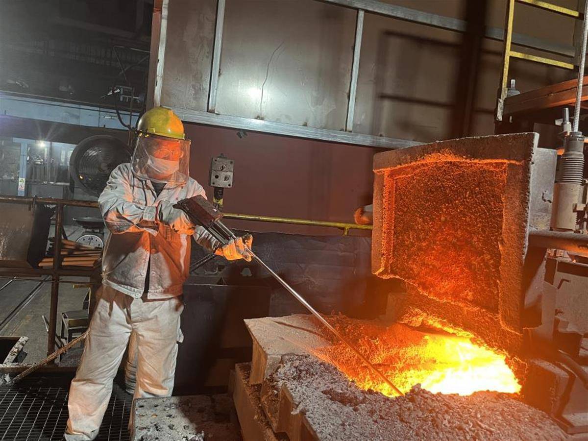 美畅股份:合理安排生产保障订单交付