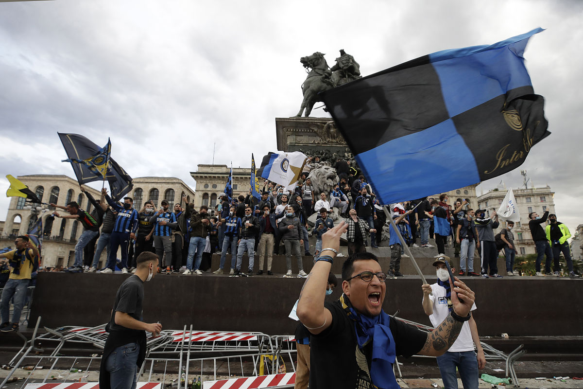 智利商会希卡斯特加强街头无证商贩管理