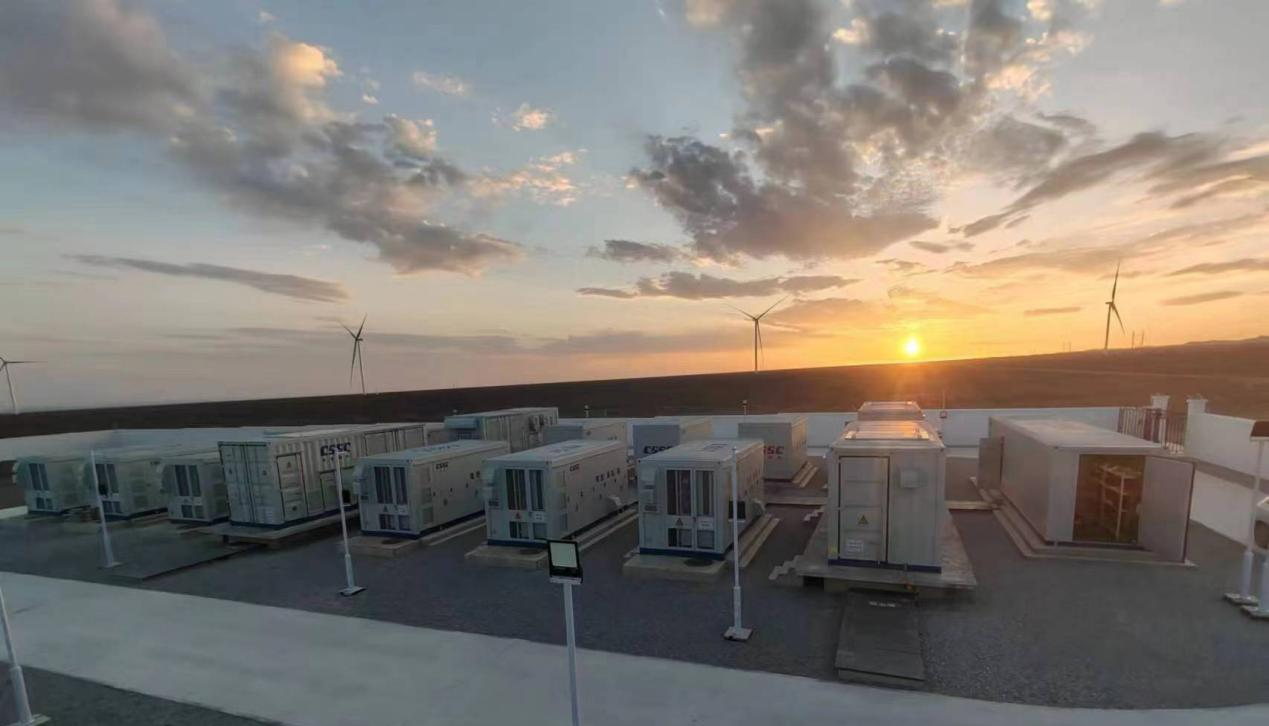 津荣天宇：公司主营业务为精密金属部品和新能源储能产品的研发、生产和销售