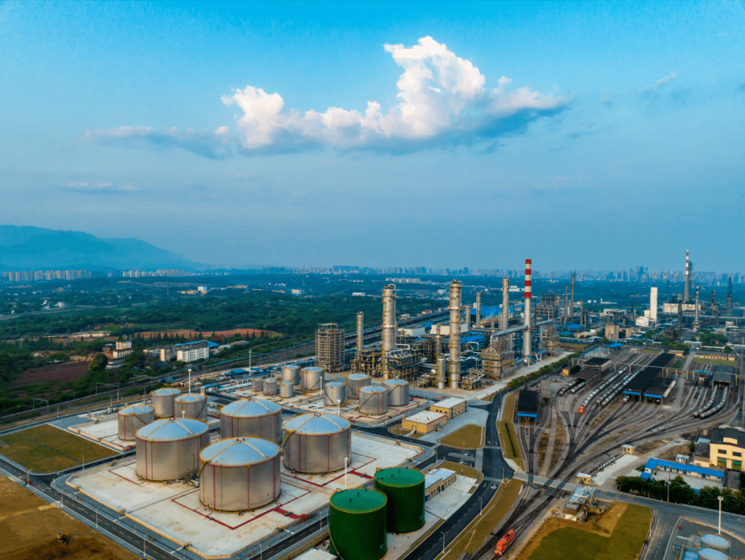 中国石化获得发明专利授权：“一种有效烃源岩的预测方法、装置、存储介质及电子设备”