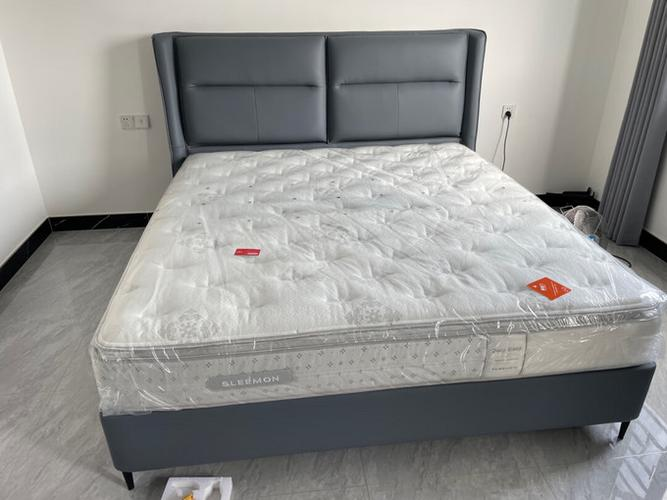 喜临门获得外观设计专利授权：“床垫（釉浪）”