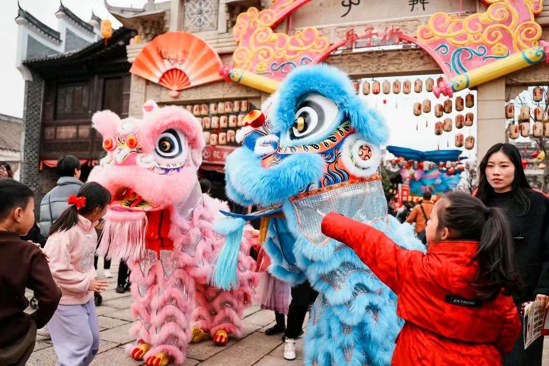 美团旅行发布2026春节十大非遗热门玩法：从打卡游到沉浸游，非遗体验带火新“年味”