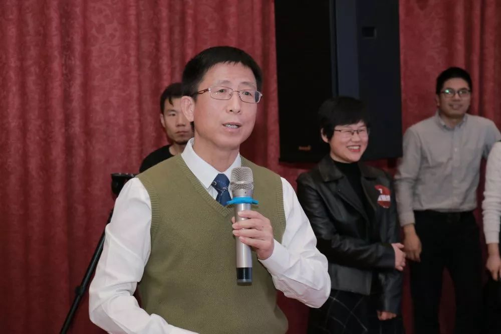 理邦仪器获得发明专利授权:“分子诊断设备及用于分子诊断设备的检测卡检测座”