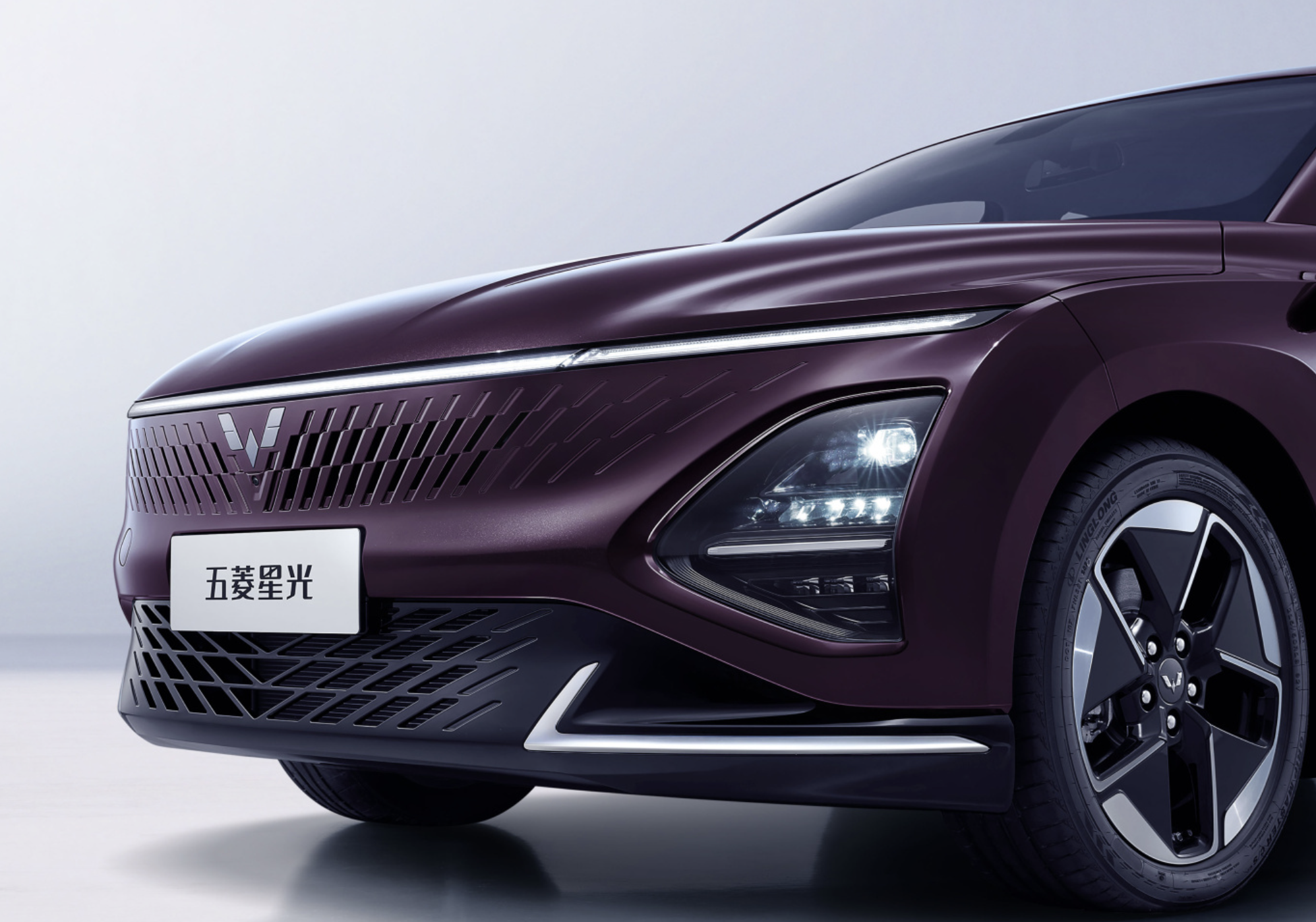 长安汽车获得外观设计专利授权：“汽车的车尾”