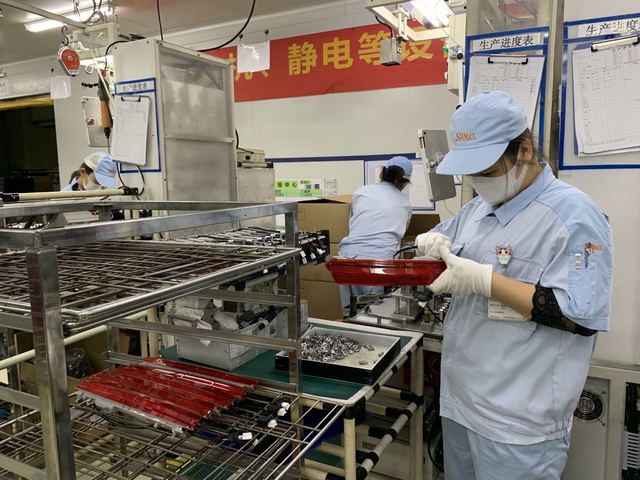 智光电气：两家公司业务并不完全相同