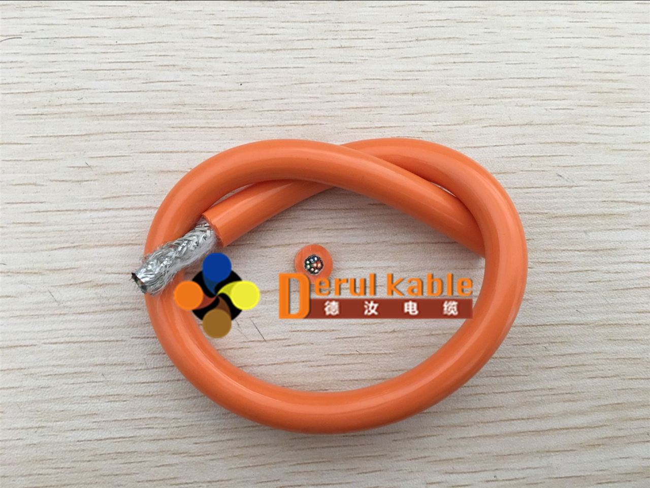 东方电缆获得发明专利授权：“水下监控传输用综合环保电缆”