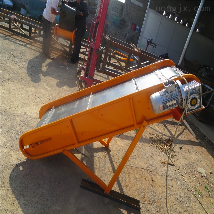 圣农发展获得发明专利授权:“一种防漏料的送料管”