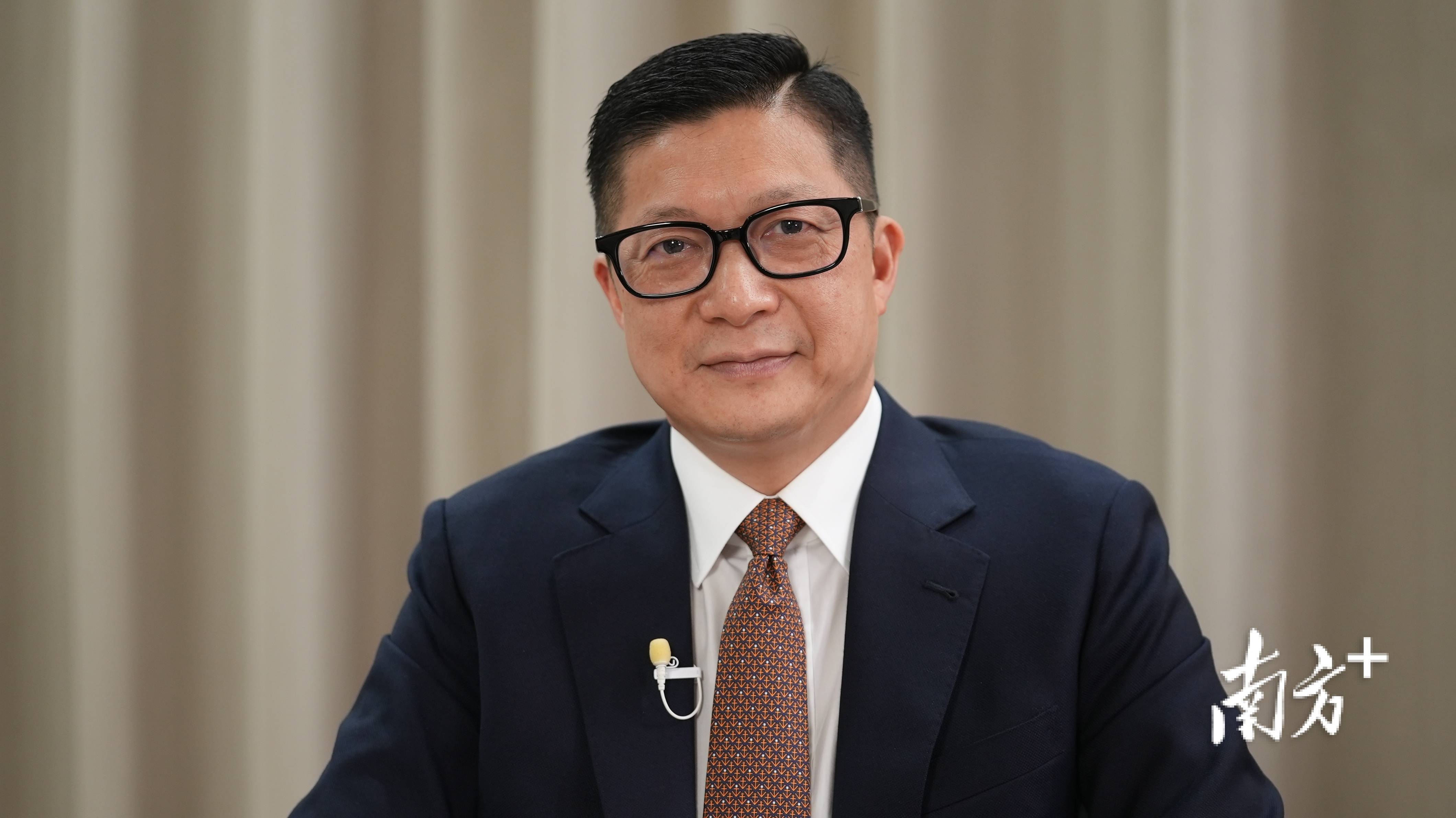 香港金管局报告:全球投资者对分散投资的需求日益增长 将支持香港离岸人民币债市长远发展