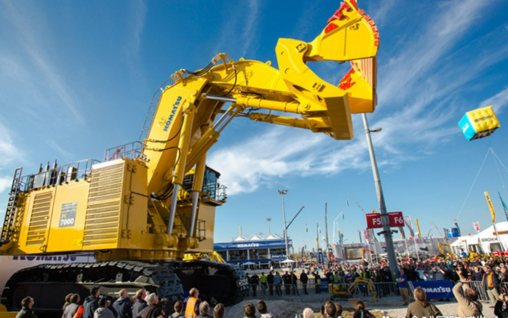 近35年乌兹别克斯坦出口增长约19倍