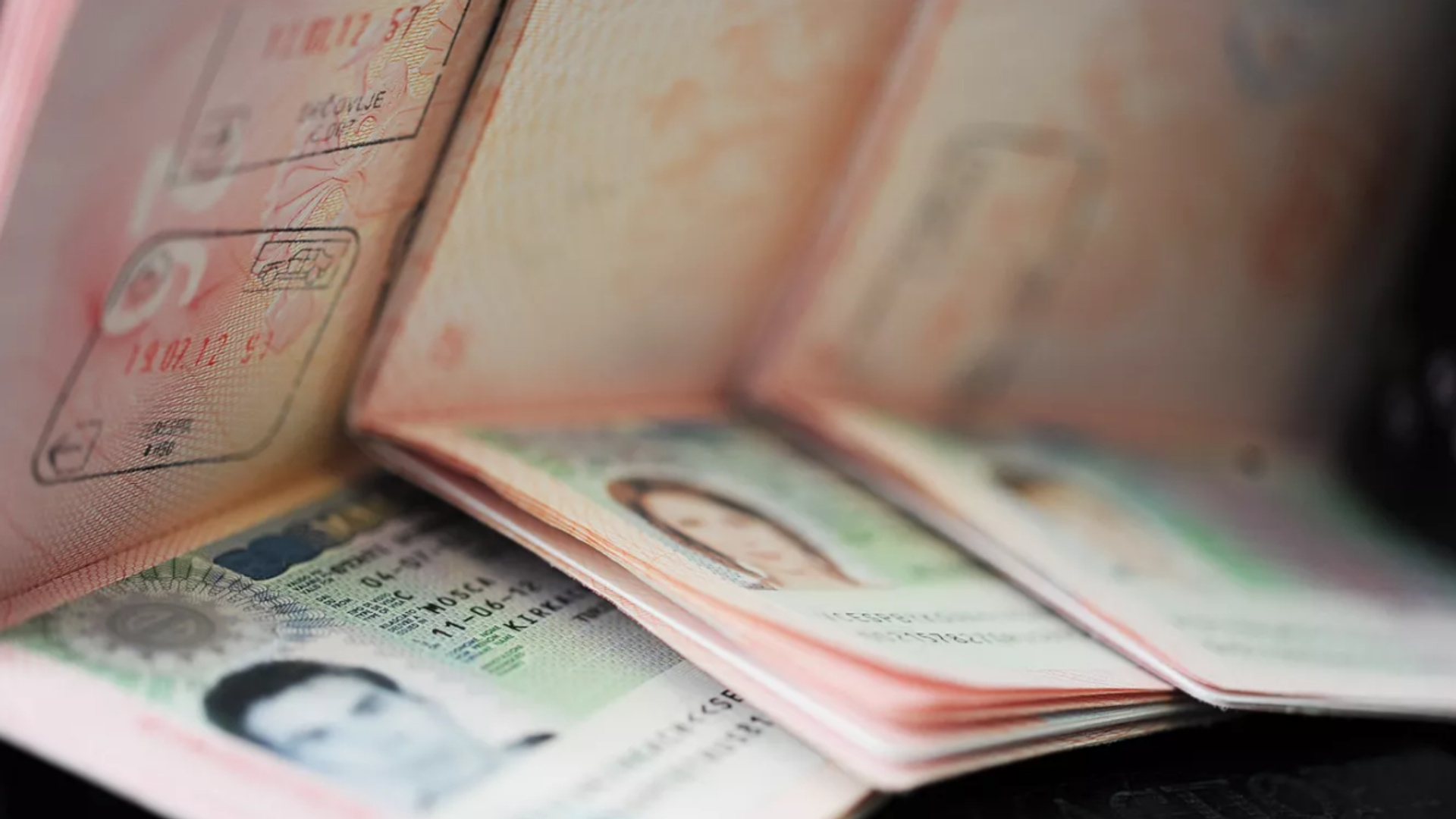 卡斯特称与米莱会晤为“一体化历史时刻”，双方推动边境通道便利化