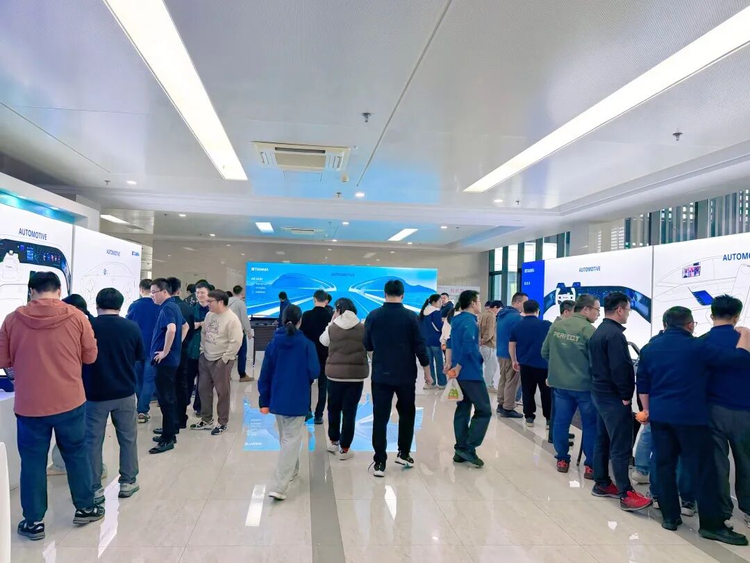 天马推出车载显示高端品牌“天轩” 助力智能座舱产业升级