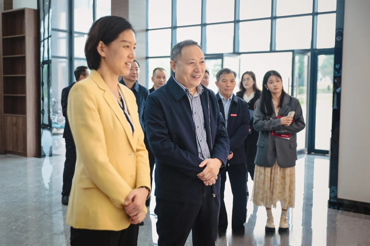吉政府倡议企业引入反腐败准则